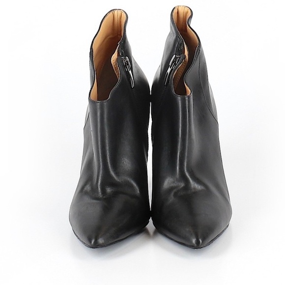 ENZO ANGIOLINI size 5M black leather high heel ankle bootie - light wear - Picture 2 of 8